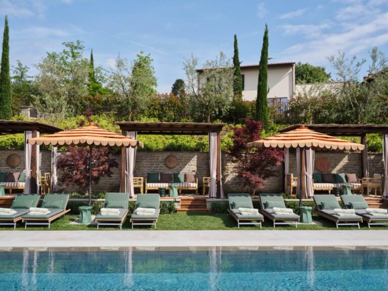 Collegio-alla-Querce_Pool_-Closeupjpg