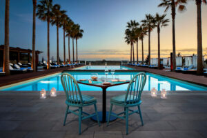 Victoria_Golf_Resort__Spa_Restaurant_Ria_Poolside_Table