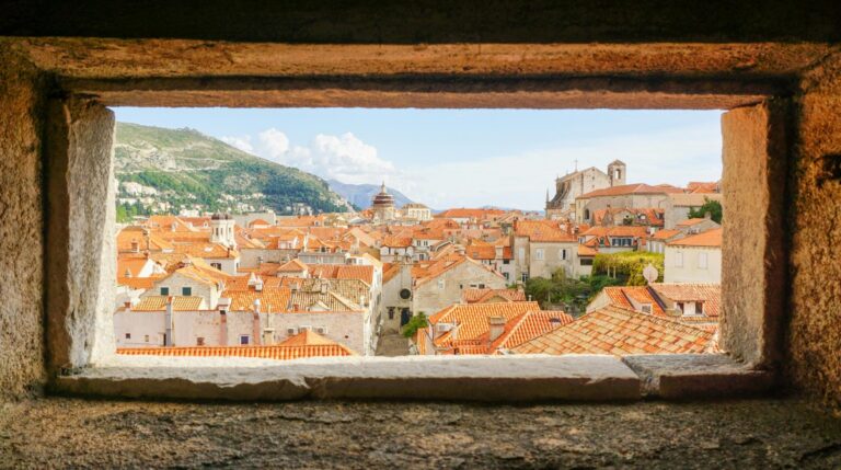 Dubrovnik-Photo-by-Arber-Pacara-on-Unsplash-2